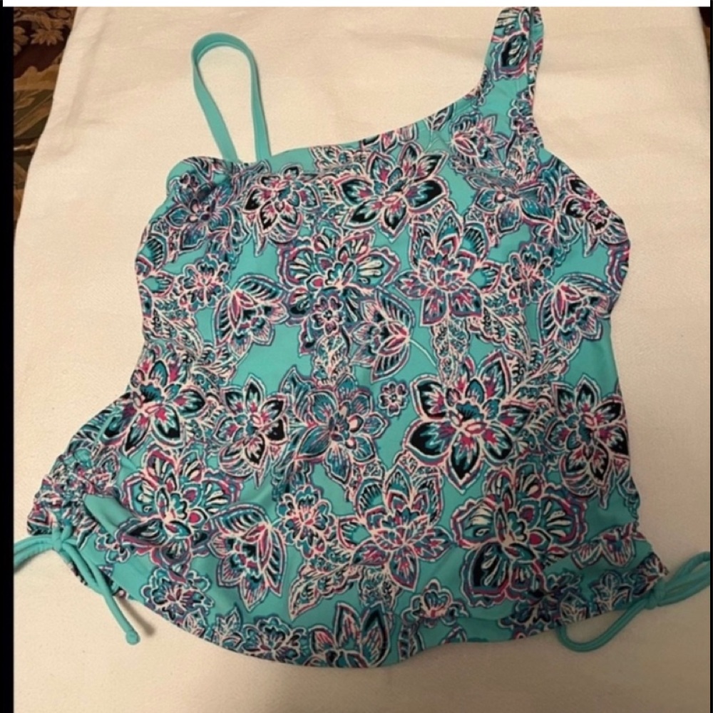 New Direction Swimwear Tankini, Size Medium